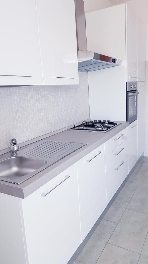 Dimora Brezza Di Mare Apartment Termoli Bagian luar foto