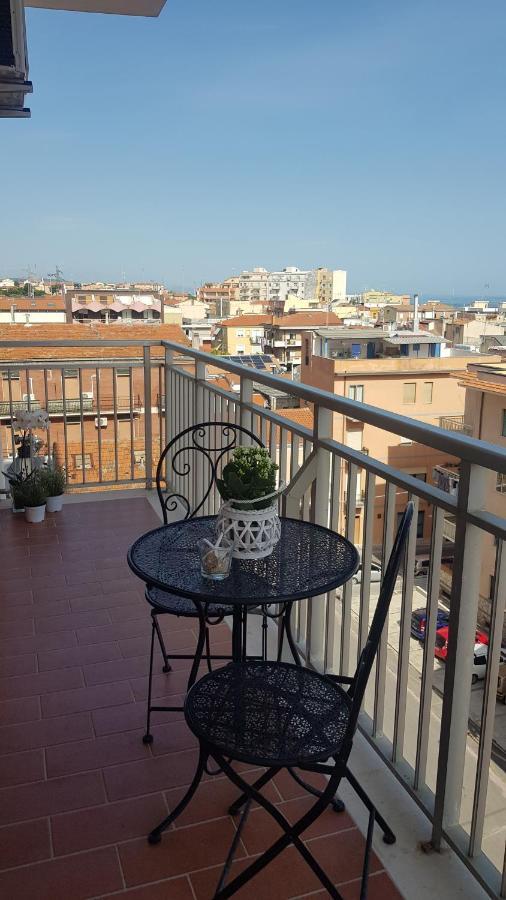 Dimora Brezza Di Mare Apartment Termoli Bagian luar foto