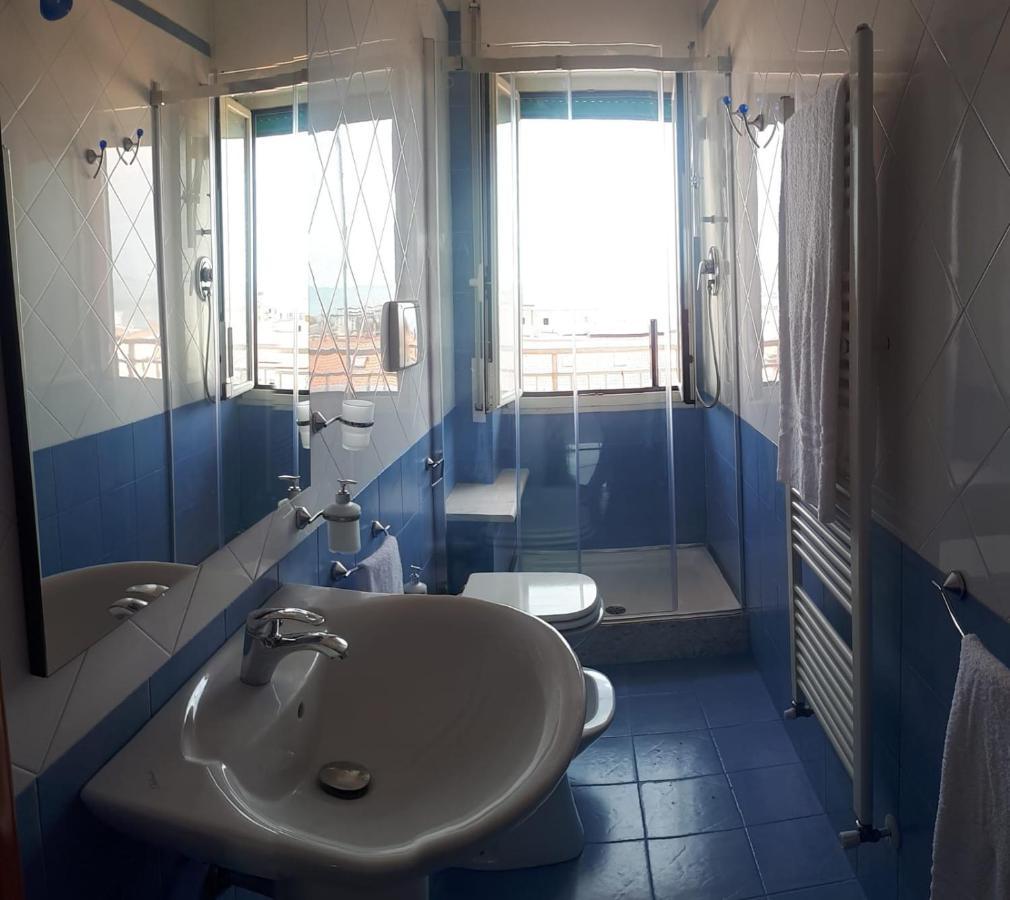 Dimora Brezza Di Mare Apartment Termoli Bagian luar foto