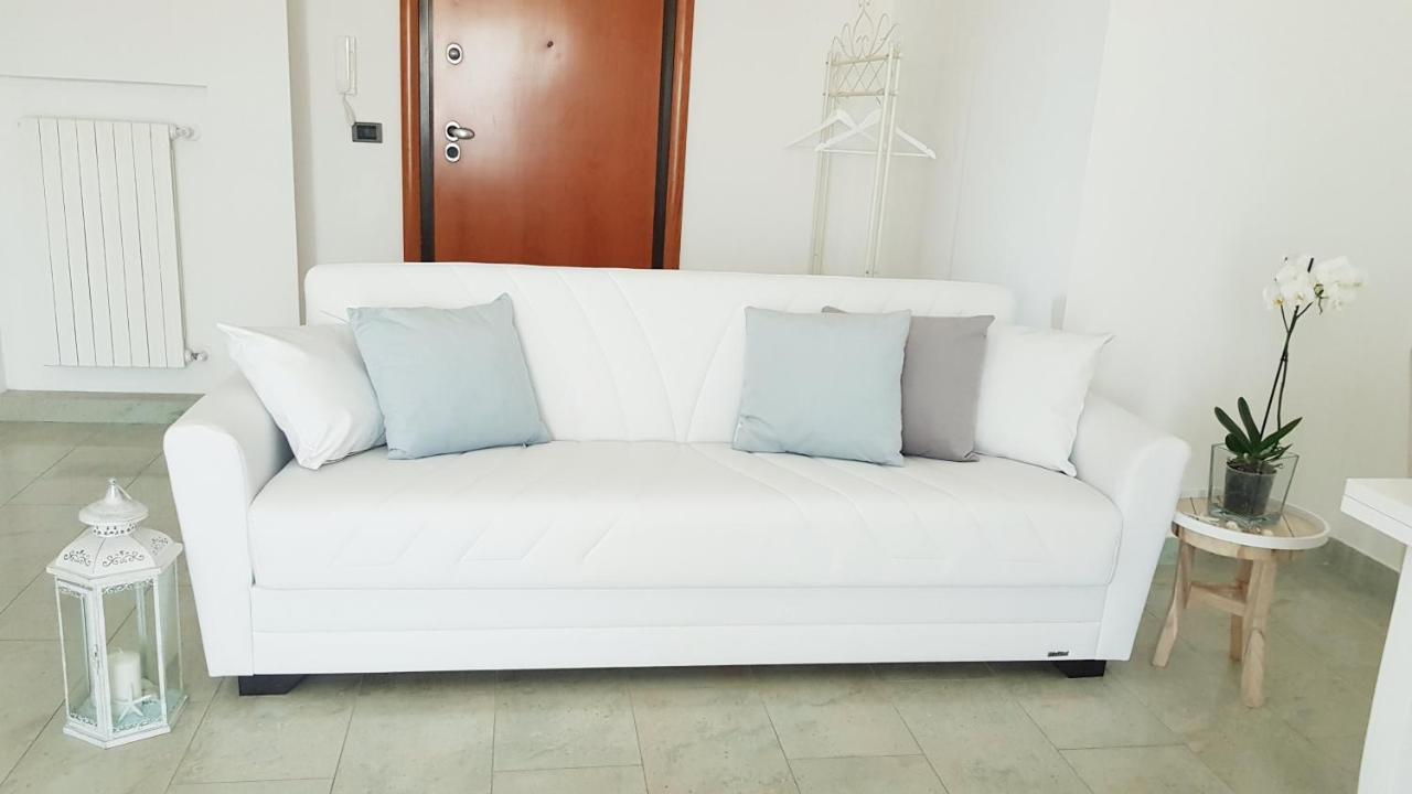 Dimora Brezza Di Mare Apartment Termoli Bagian luar foto