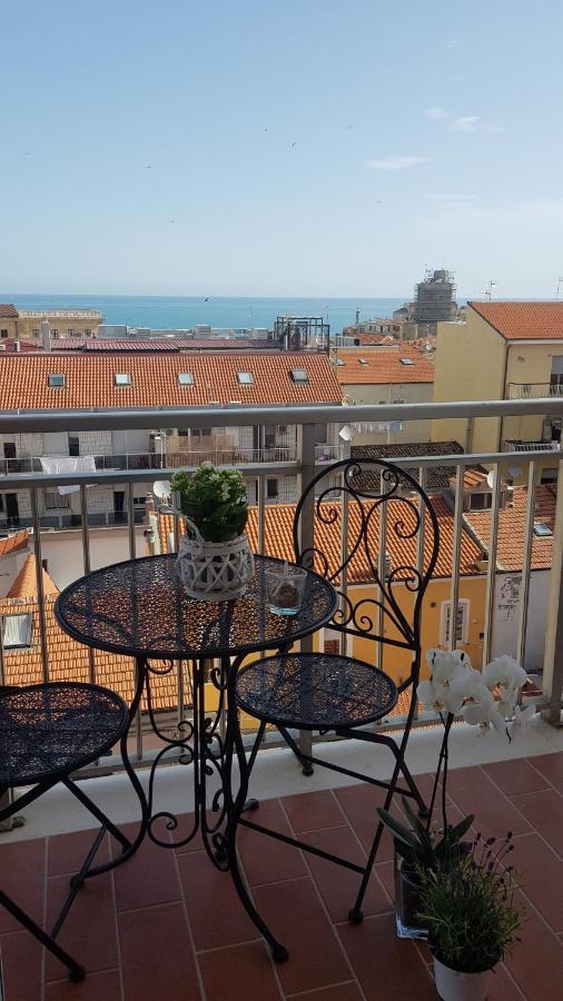 Dimora Brezza Di Mare Apartment Termoli Bagian luar foto